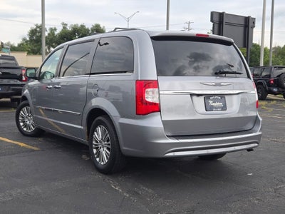 2013 Chrysler Town & Country Touring-L