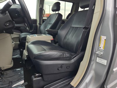 2013 Chrysler Town & Country Touring-L