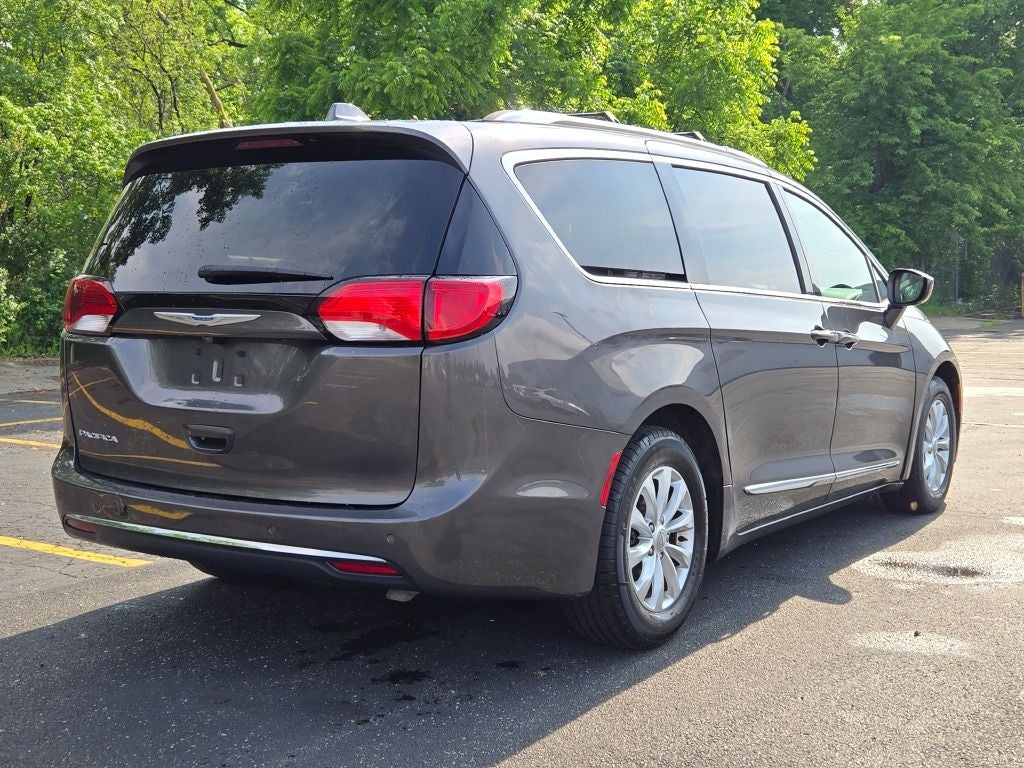 2018 Chrysler Pacifica Touring L Plus