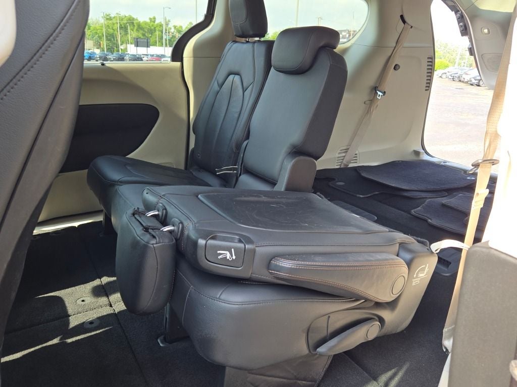 2018 Chrysler Pacifica Touring L Plus