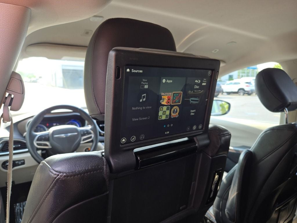 2018 Chrysler Pacifica Touring L Plus