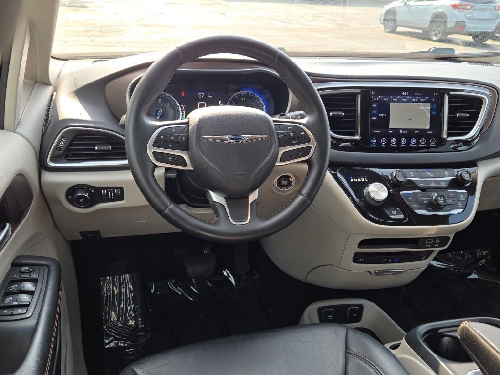 2018 Chrysler Pacifica Touring L Plus