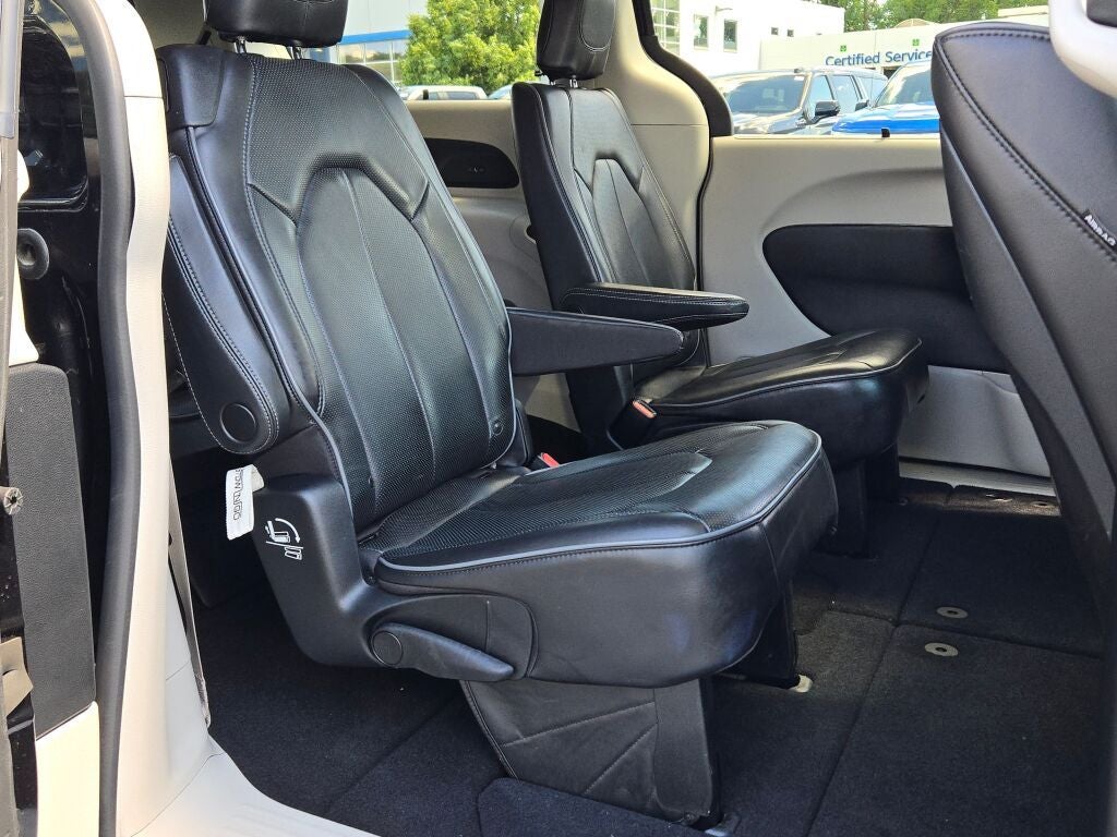 2020 Chrysler Pacifica Limited