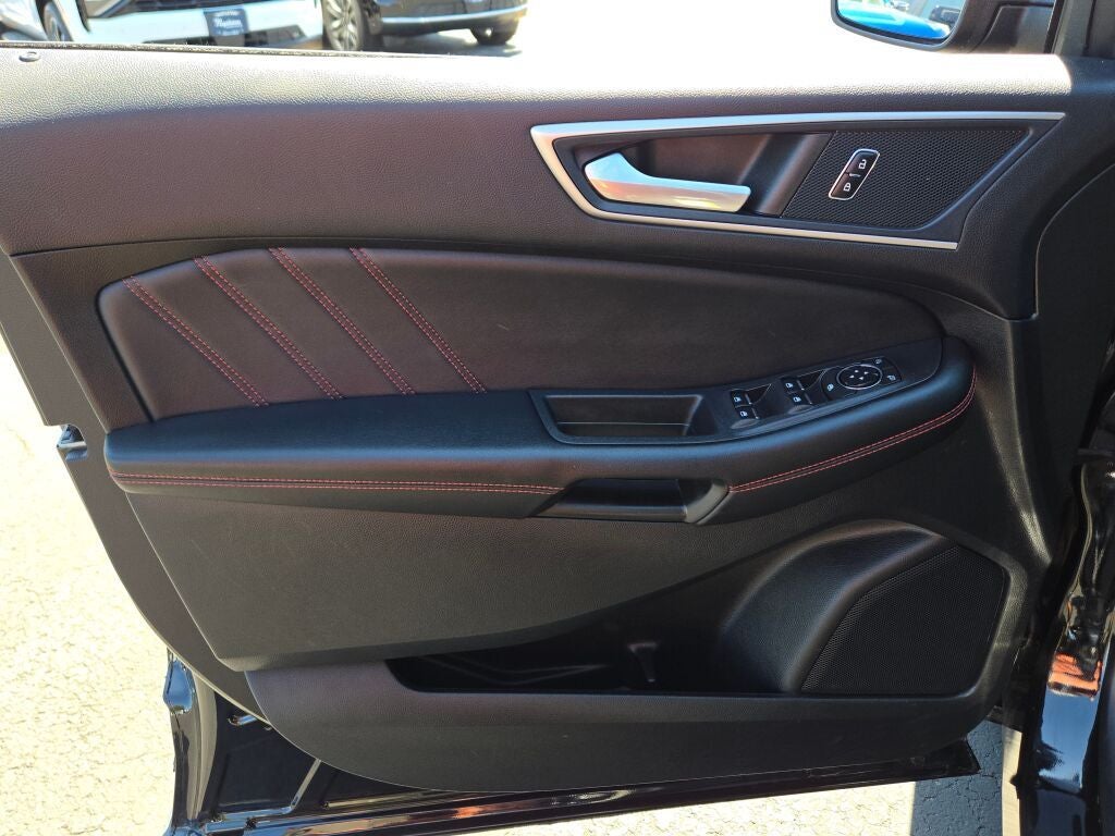 2023 Ford Edge ST Line