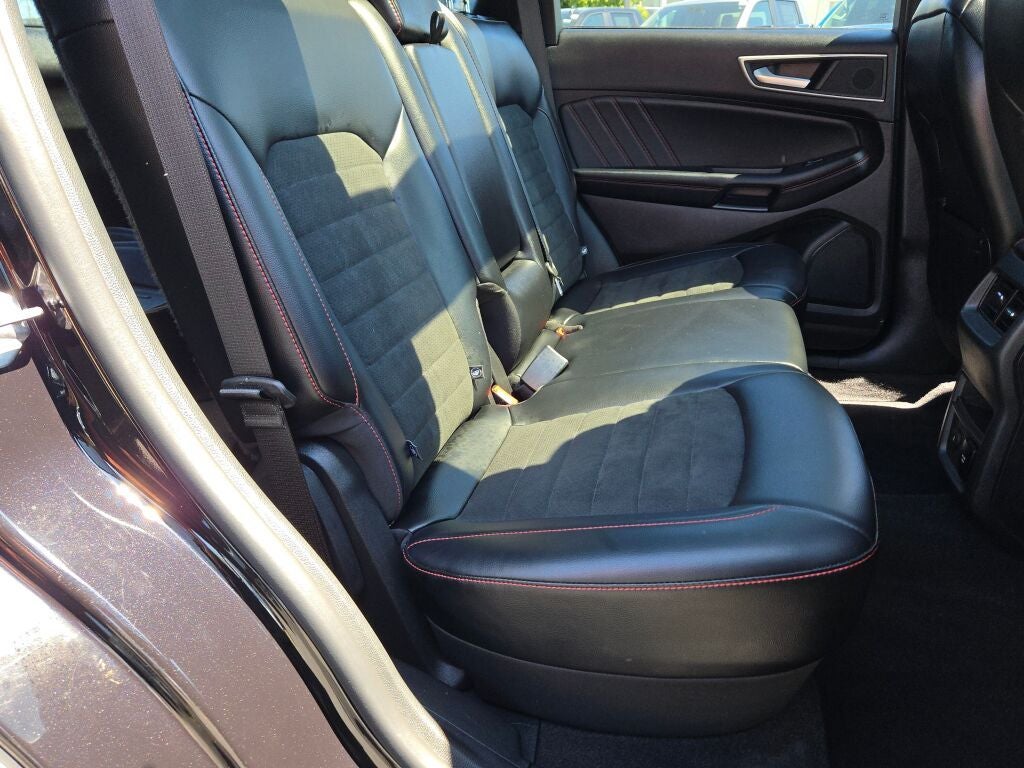 2023 Ford Edge ST Line