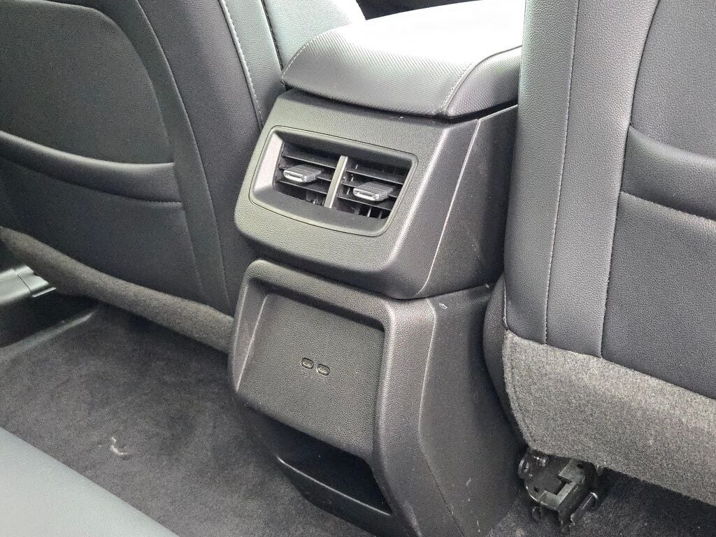 2024 Chevrolet Equinox EV LT