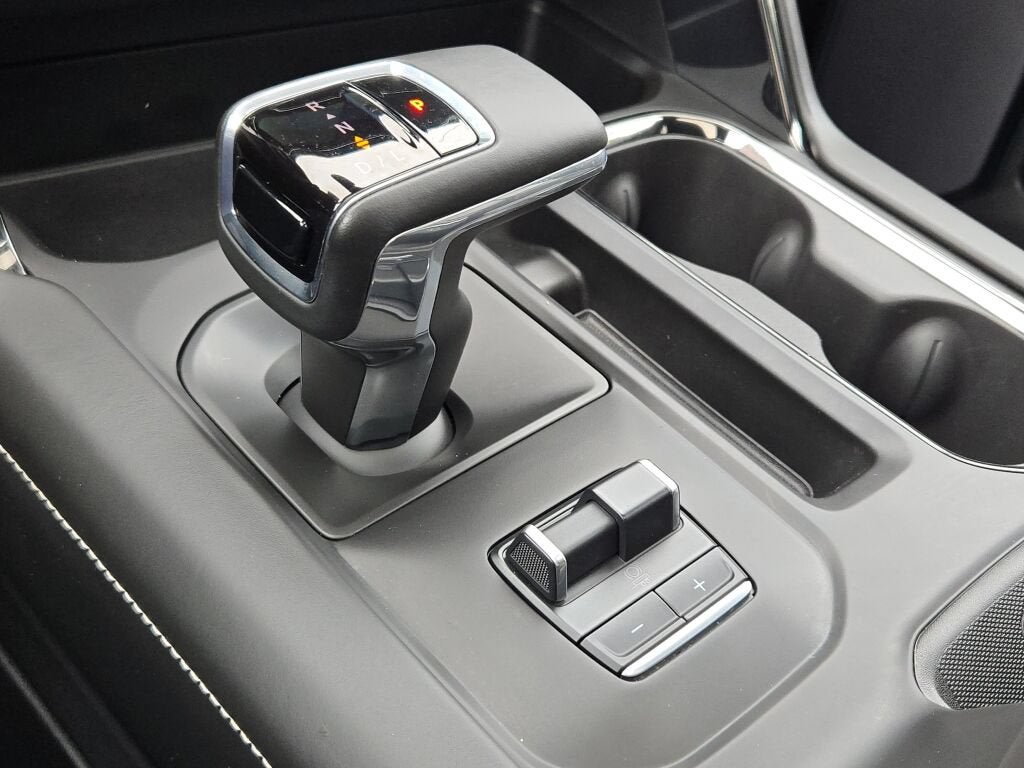 2023 GMC Sierra 1500 AT4X AEV Edition !!