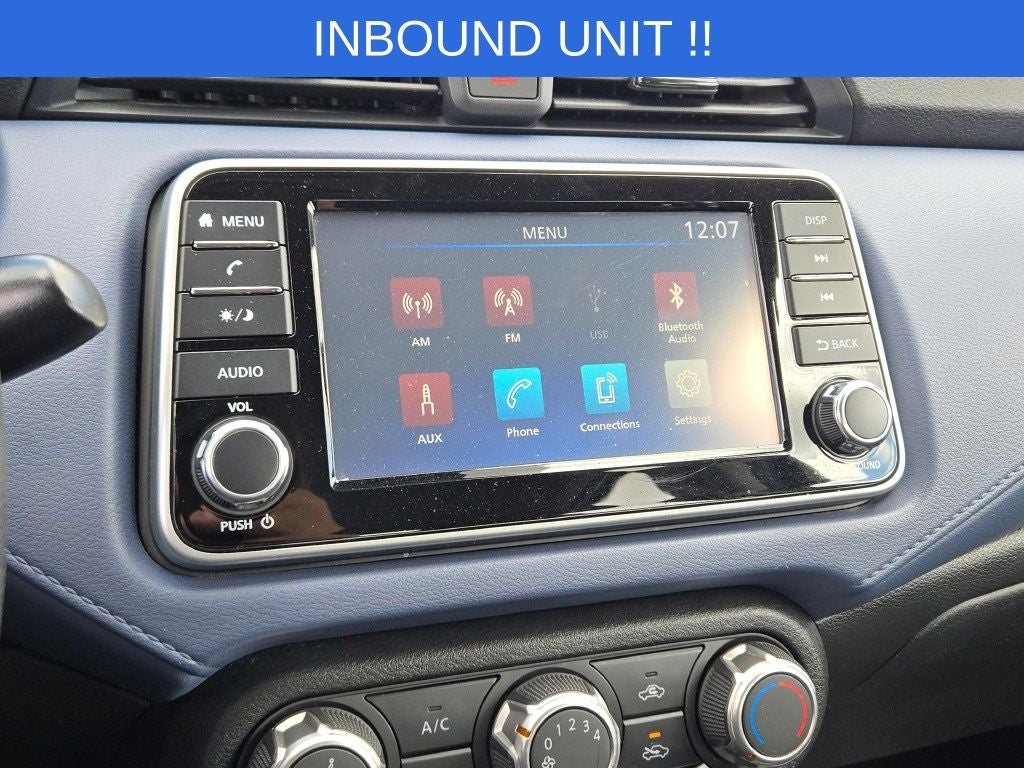 2023 Nissan Versa 1.6 SV