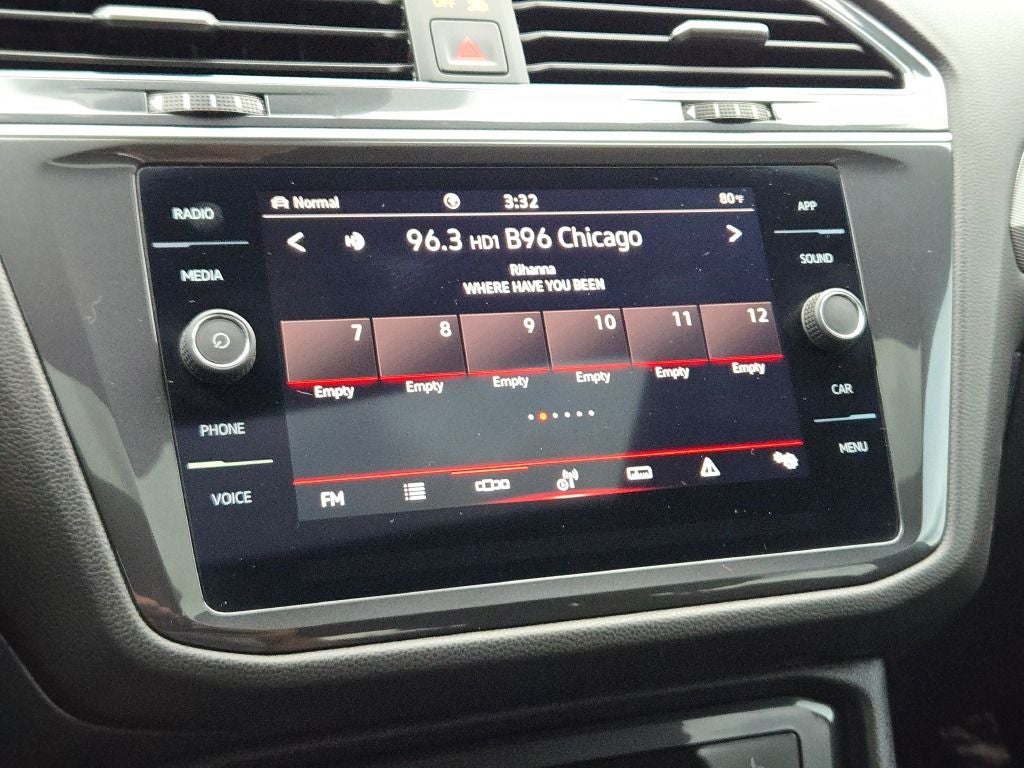 2022 Volkswagen Tiguan 2.0T SE R-Line Black