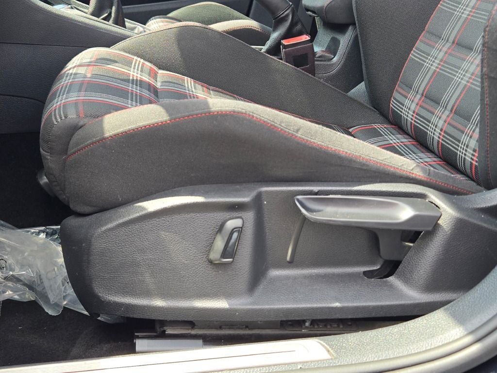 2021 Volkswagen Golf GTI 2.0T S
