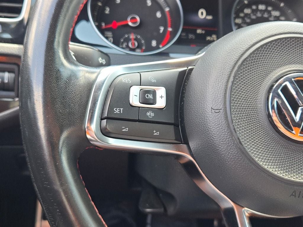 2021 Volkswagen Golf GTI 2.0T S