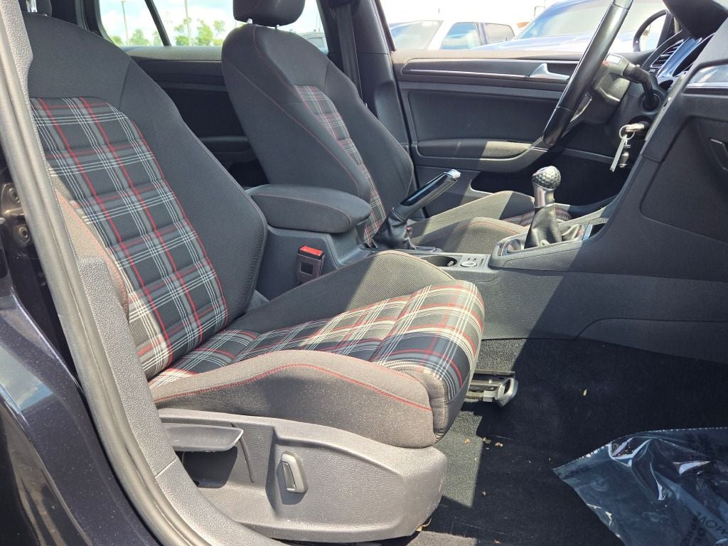 2021 Volkswagen Golf GTI 2.0T S
