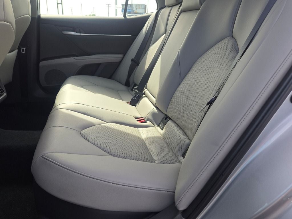 2024 Toyota Camry Hybrid XLE