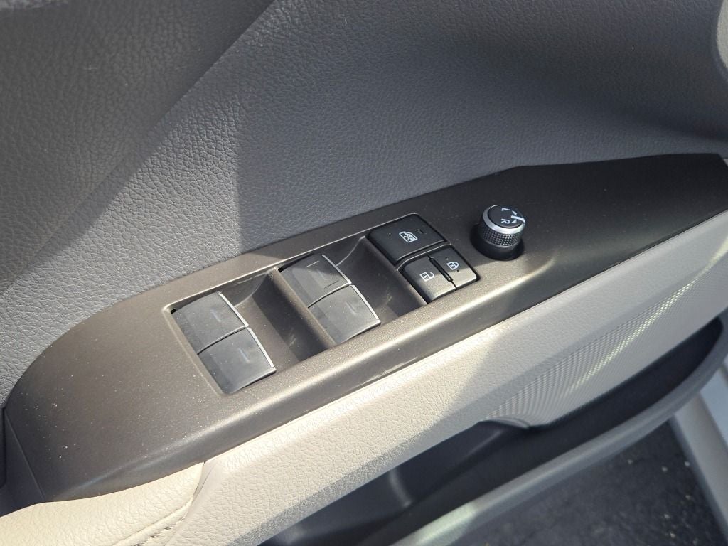 2024 Toyota Camry Hybrid XLE
