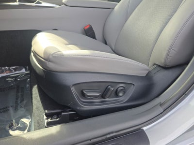 2024 Toyota Camry Hybrid XLE