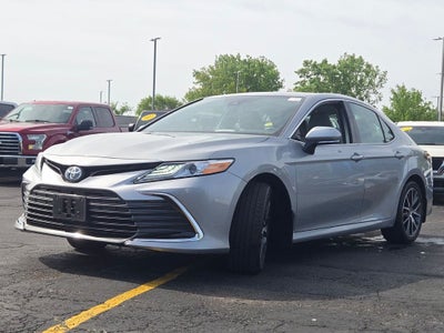 2024 Toyota Camry Hybrid XLE