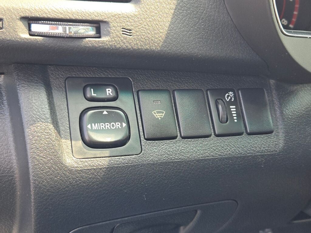 2010 Toyota Highlander SE