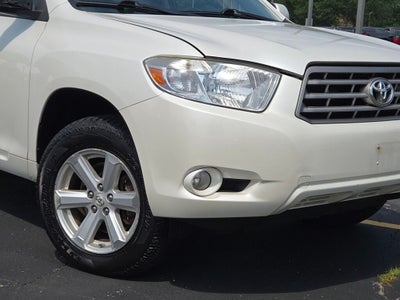 2010 Toyota Highlander SE