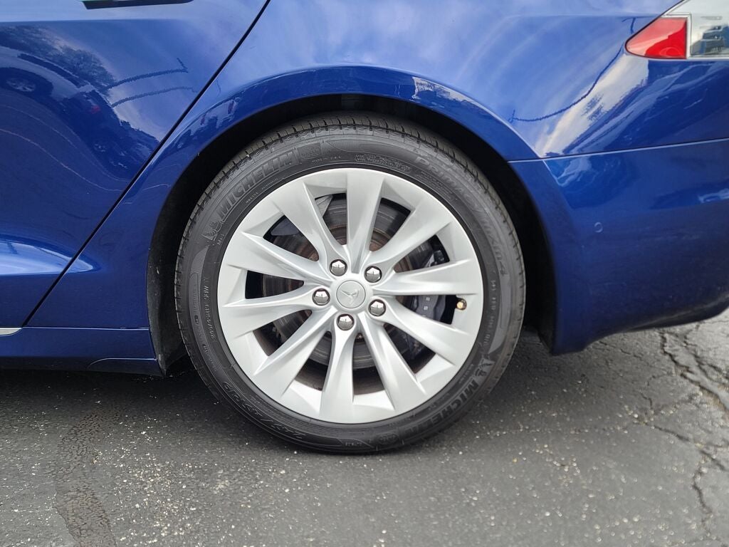 2016 Tesla Model S 75D