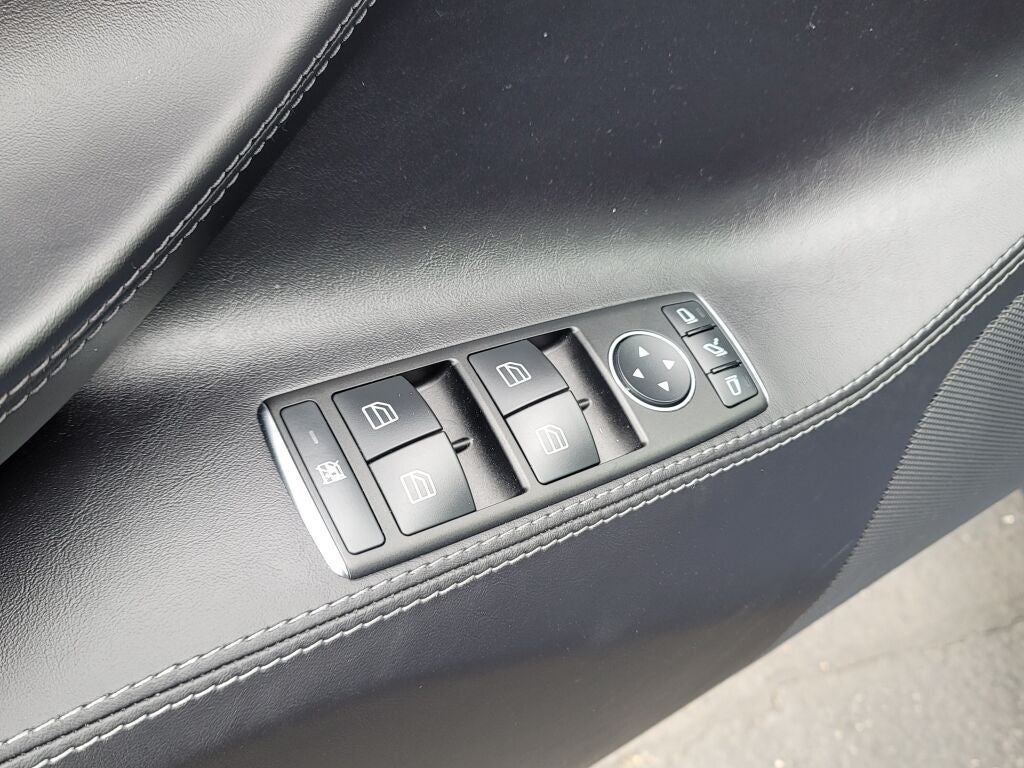 2016 Tesla Model S 75D