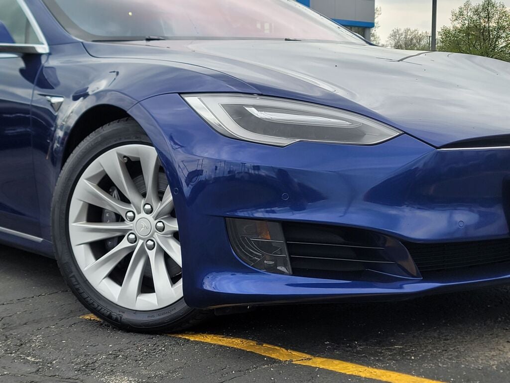 2016 Tesla Model S 75D