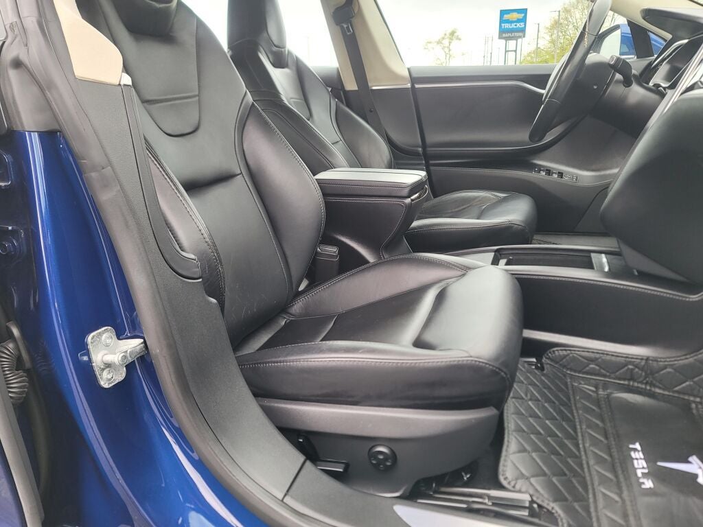 2016 Tesla Model S 75D
