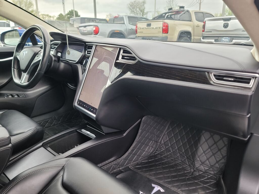 2016 Tesla Model S 75D