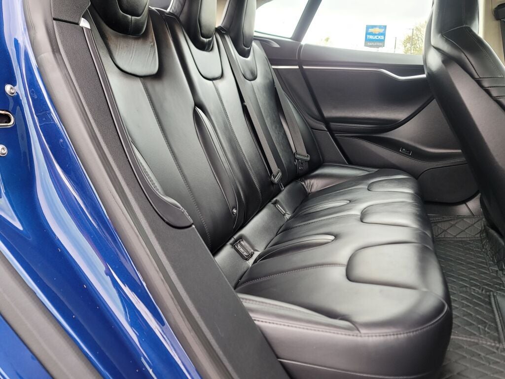 2016 Tesla Model S 75D