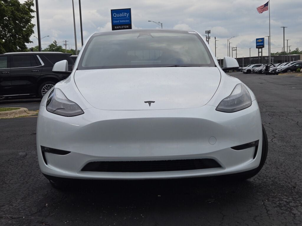 2023 Tesla Model Y Long Range