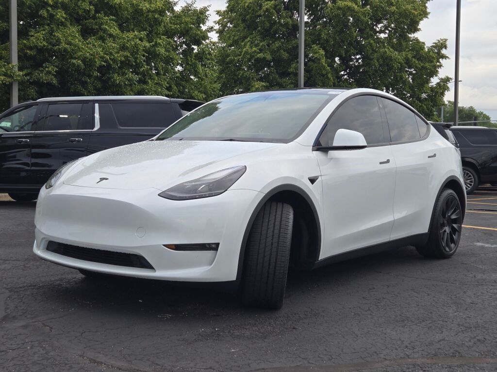 2023 Tesla Model Y Long Range