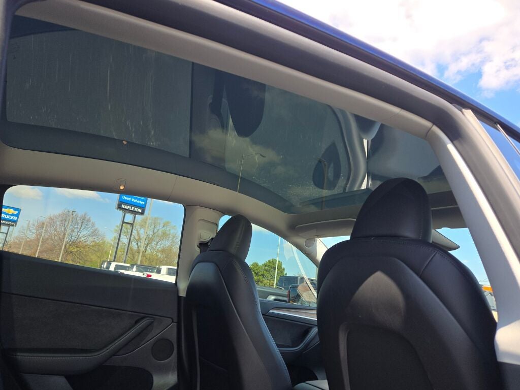 2024 Tesla Model Y Long Range