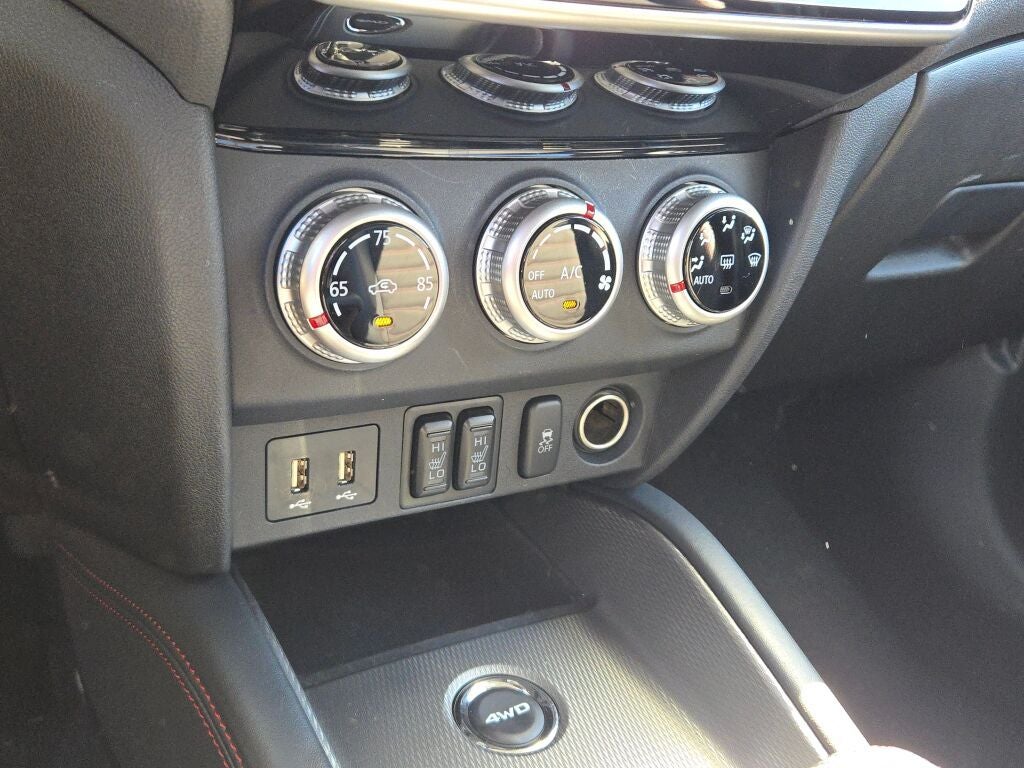 2025 Mitsubishi Outlander Sport Base