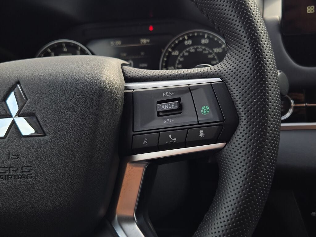 2025 Mitsubishi Outlander Sport Base