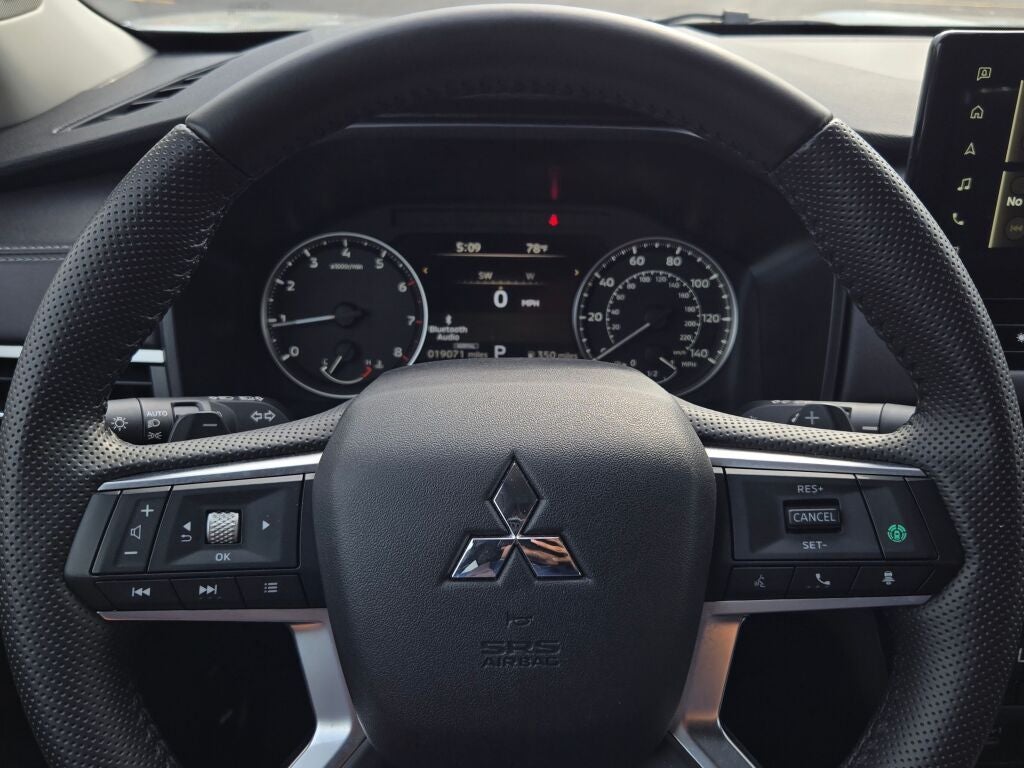 2025 Mitsubishi Outlander Sport Base