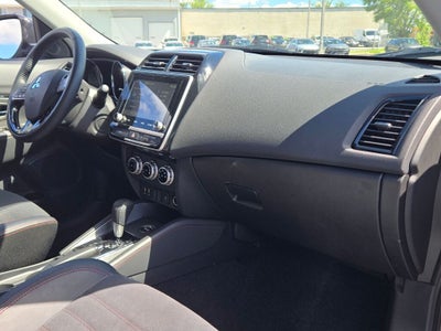 2025 Mitsubishi Outlander Sport Base