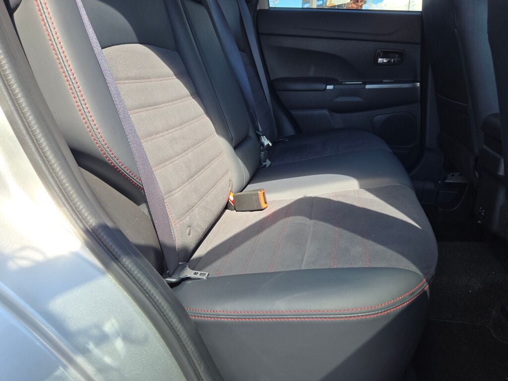 2025 Mitsubishi Outlander Sport Base