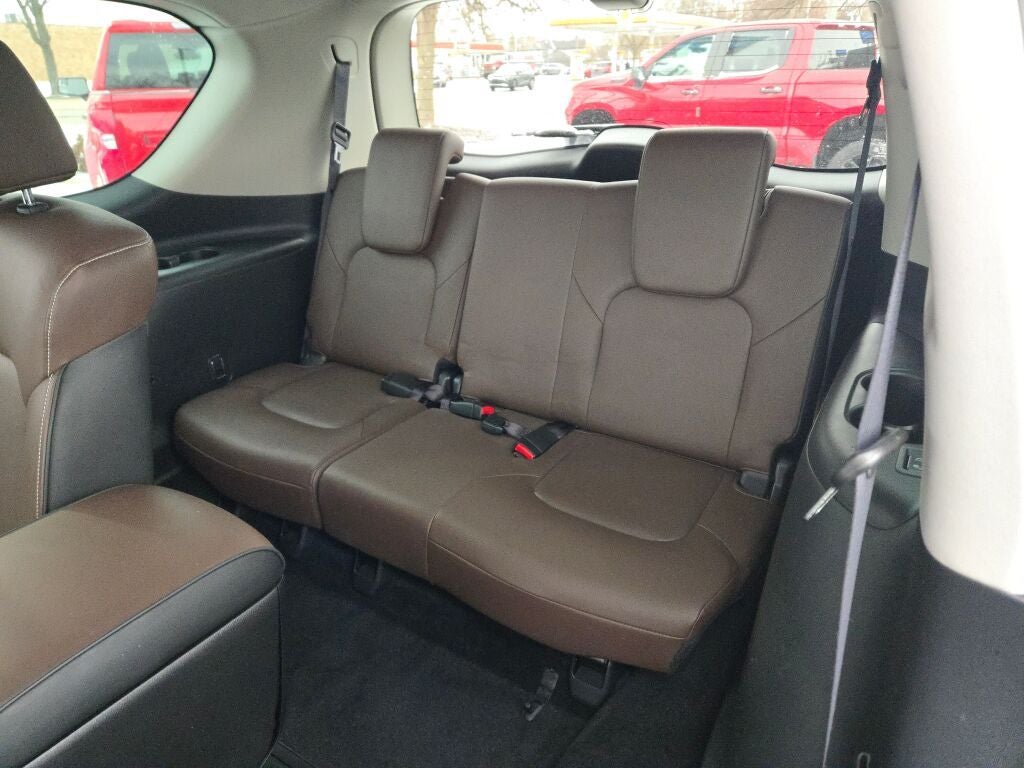 2022 INFINITI QX80 Premium Select
