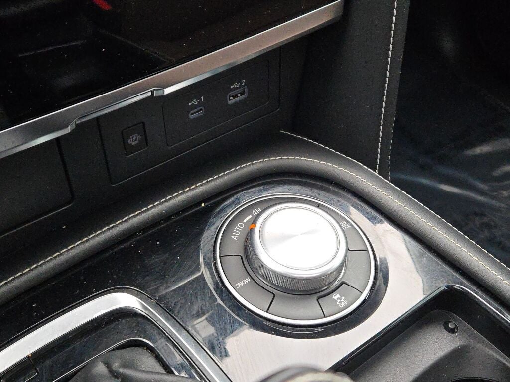 2022 INFINITI QX80 Premium Select