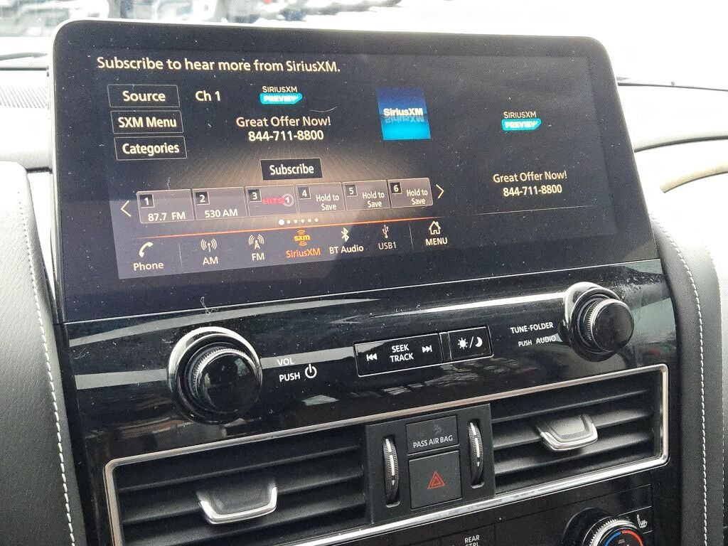 2022 INFINITI QX80 Premium Select