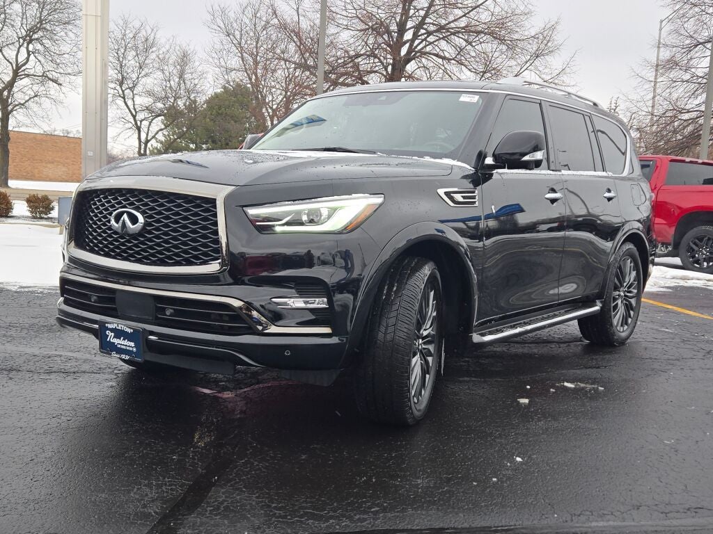 2022 INFINITI QX80 Premium Select