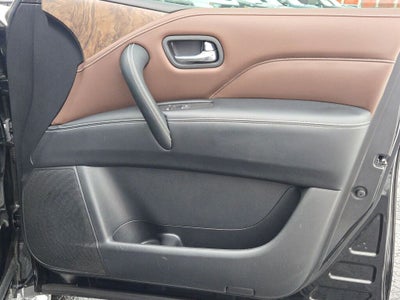 2022 INFINITI QX80 Premium Select