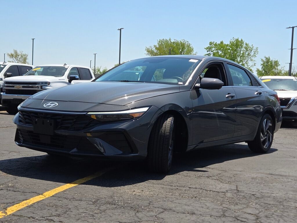 2024 Hyundai Elantra Limited
