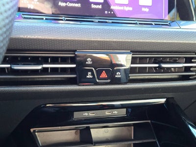 2024 Volkswagen Golf GTI 2.0T SE