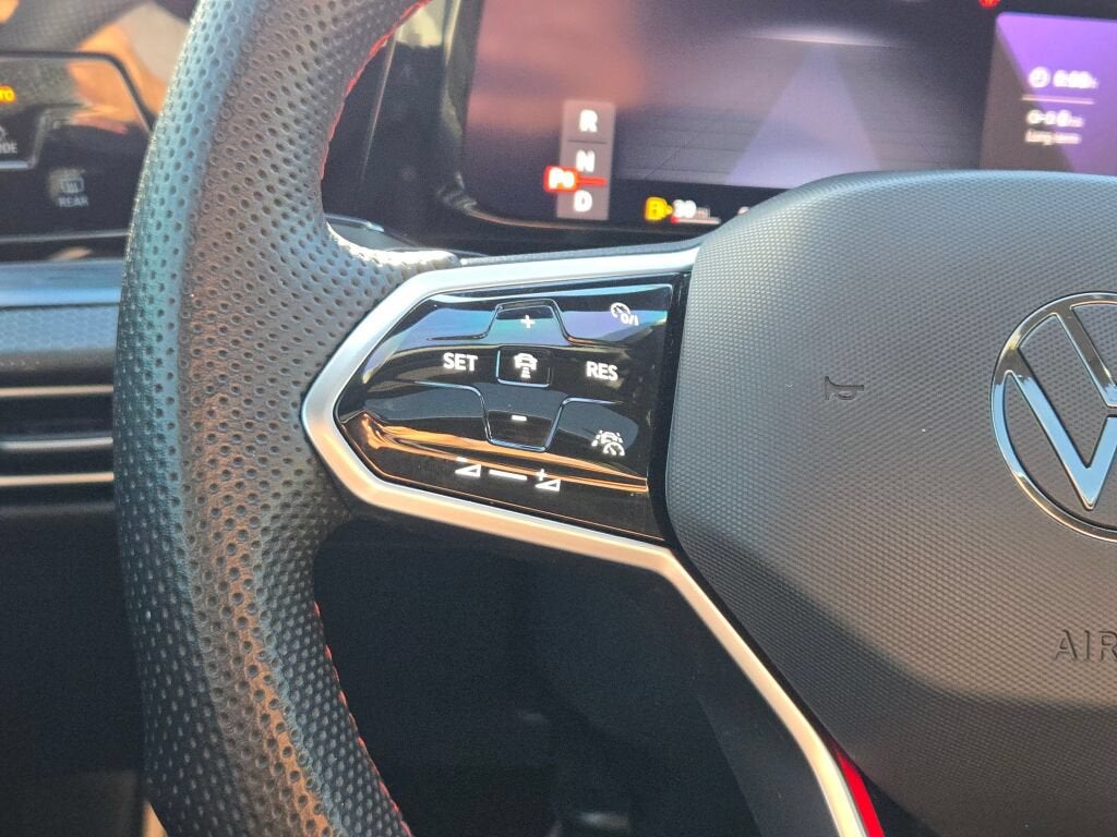 2024 Volkswagen Golf GTI 2.0T SE