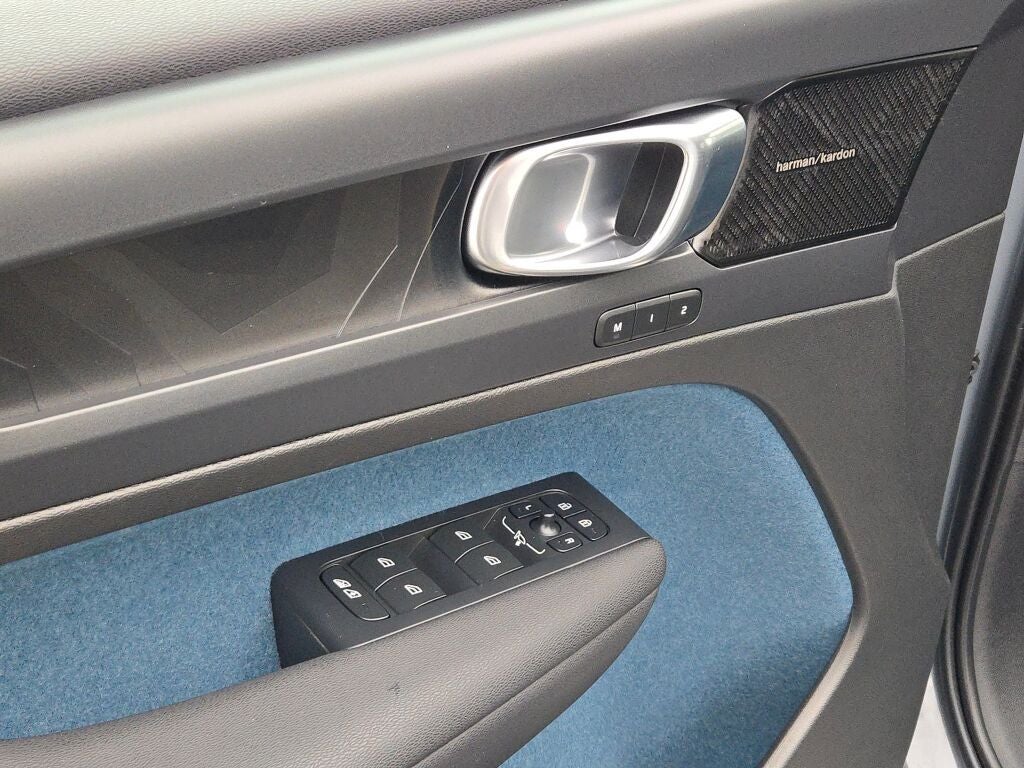 2023 Volvo C40 Recharge Pure Electric Ultimate