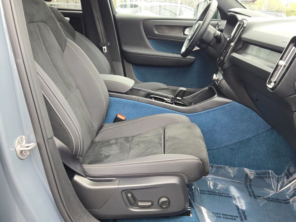 2023 Volvo C40 Recharge Pure Electric Ultimate