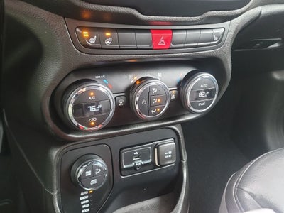 2016 Jeep Renegade Trailhawk