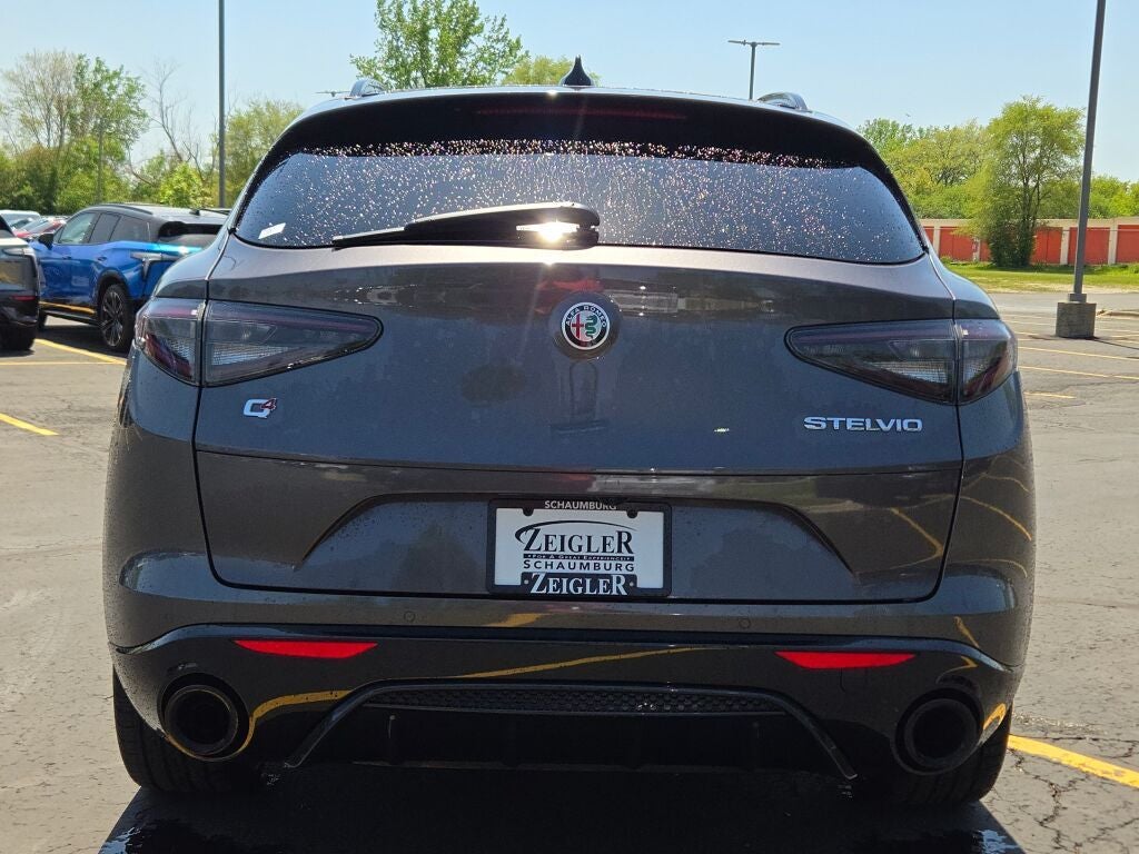 2024 Alfa Romeo Stelvio Veloce